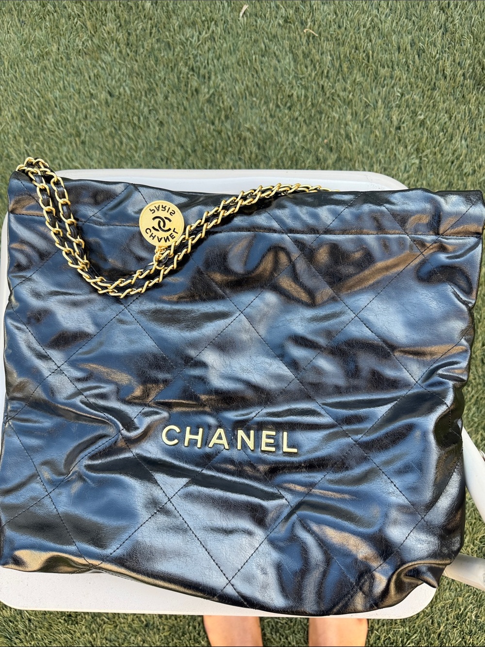 CHANEL Black Quilted Leather Shoulder Tote with Gold Chain - Picture 2 of 6